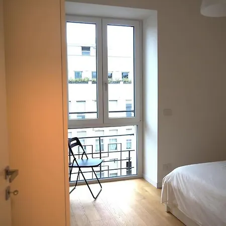 Baires Apartman Milánó